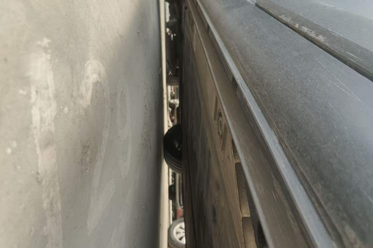 Used ONVO L60 2024 60 kWh Rear-Drive Version Left Side Sill