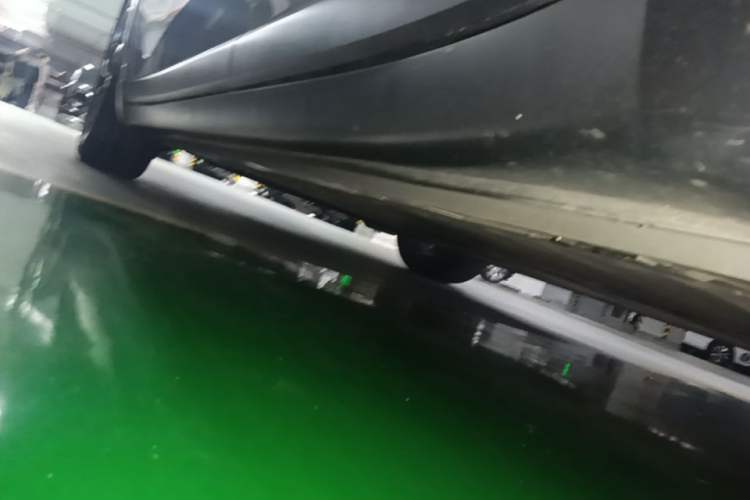 Used ONVO L60 2024 60 kWh Rear-Drive Version Left Side Sill