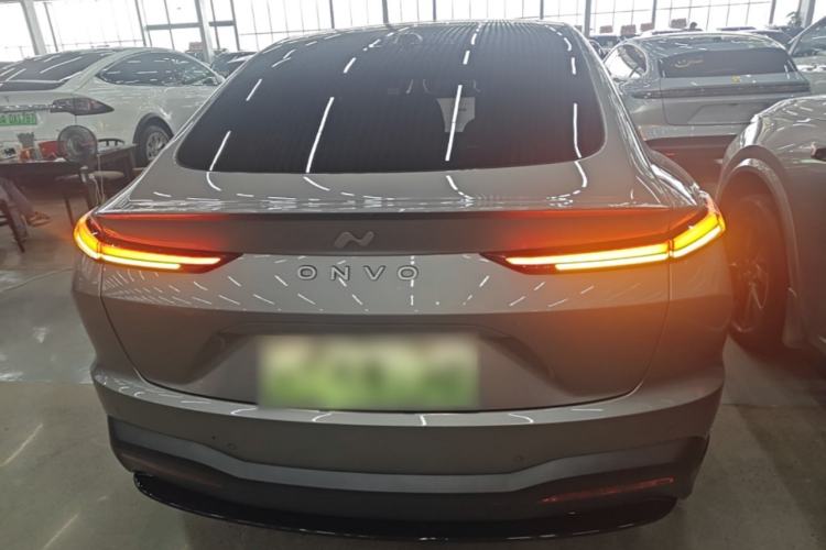 Used ONVO L60 2024 60 kWh Rear-Drive Version Rear