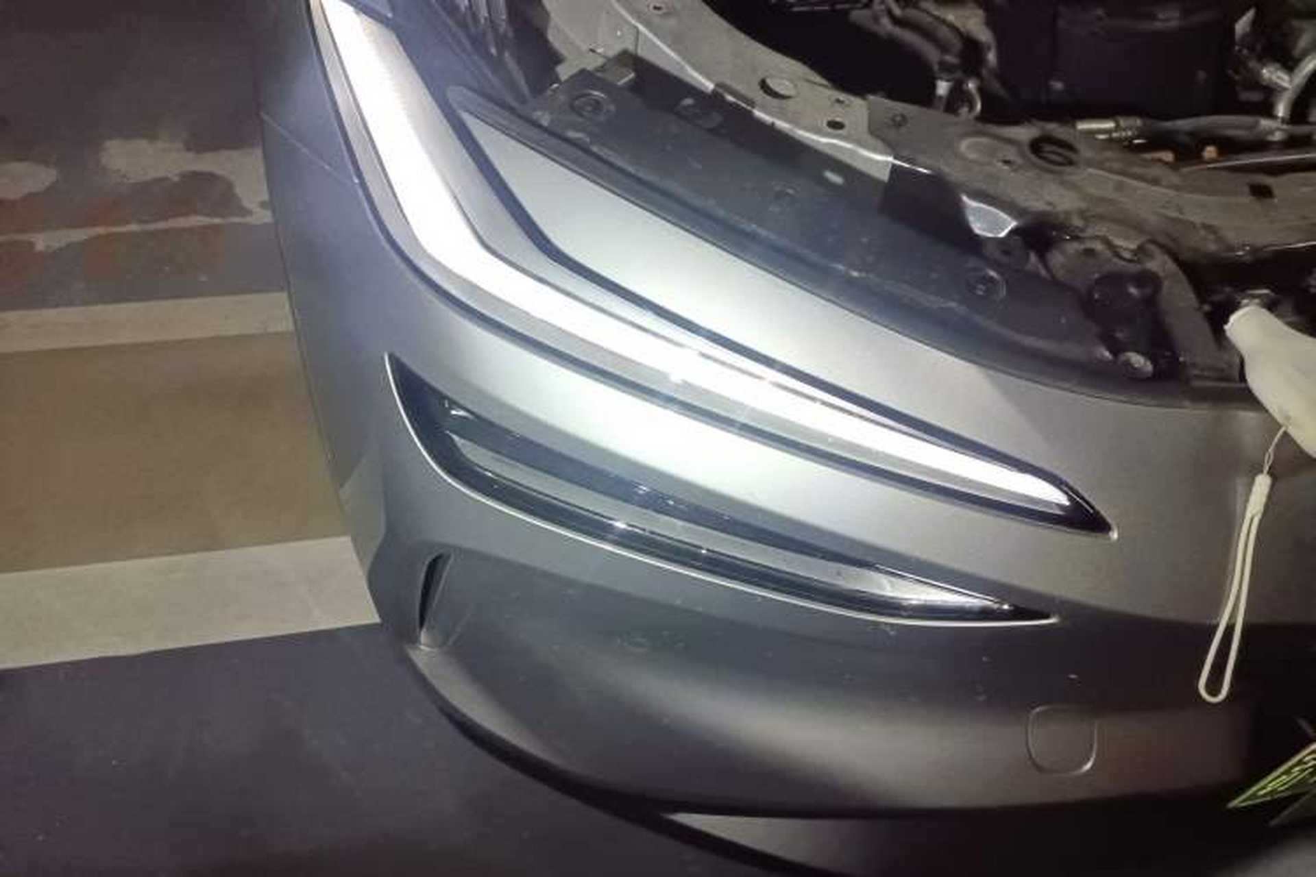 Used ONVO L60 2024 60 kWh Rear-Drive Version Right Front Headlight