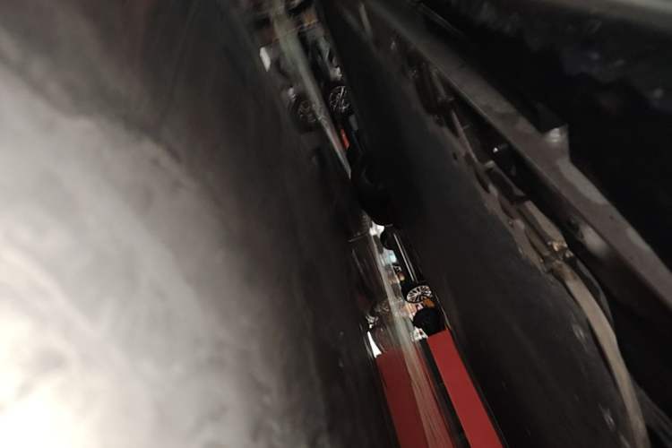 Used ONVO L60 2024 60 kWh Rear-Drive Version Right Side Sill