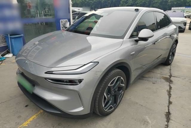 Used ONVO L60 2024 60 kWh All-Wheel Drive