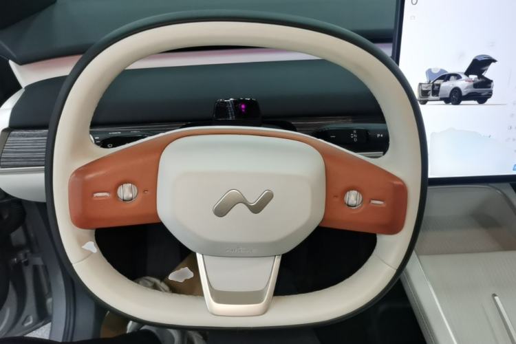 Used ONVO L60 2024 60 kWh Rear-Drive Version Steering Wheel