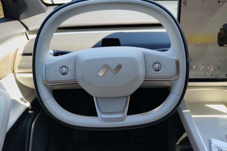 Used ONVO L60 2024 60 kWh Rear-Drive Version Steering Wheel