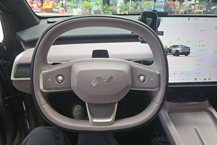 Used ONVO L60 2024 60 kWh Rear-Drive Version Steering Wheel