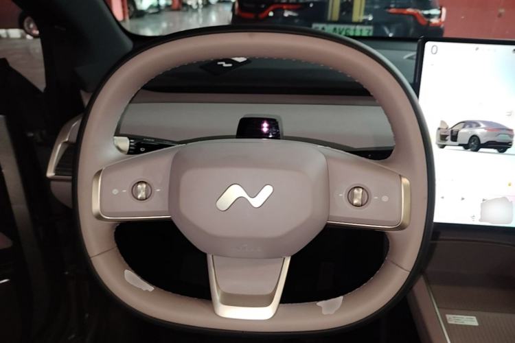 Used ONVO L60 2024 60 kWh Rear-Drive Version Steering Wheel