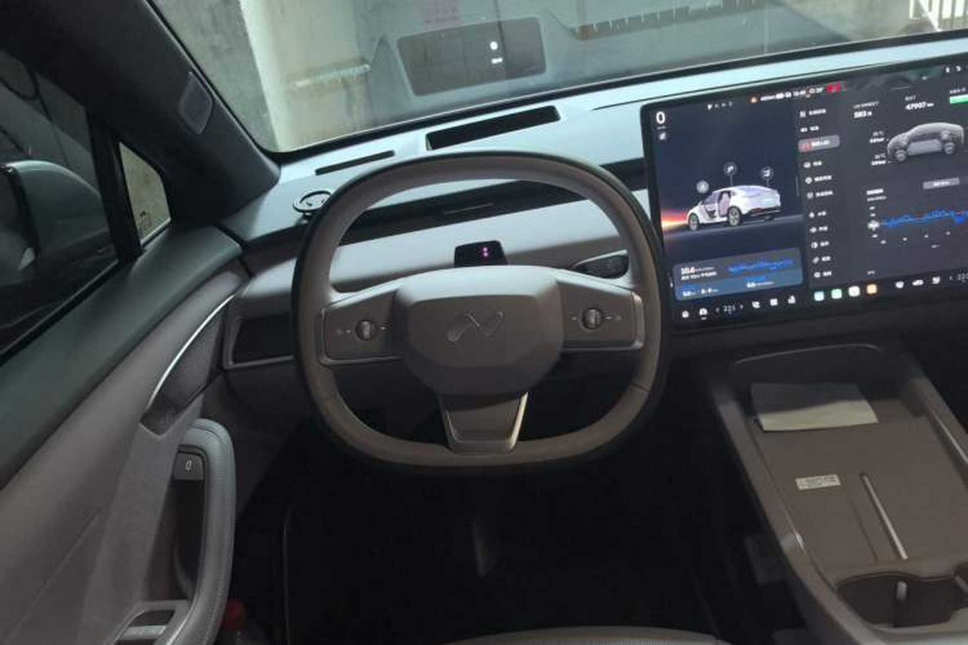 Used ONVO L60 2024 60 kWh Rear-Drive Version Steering Wheel