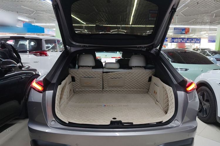 Used ONVO L60 2024 60 kWh Rear-Drive Version Trunk