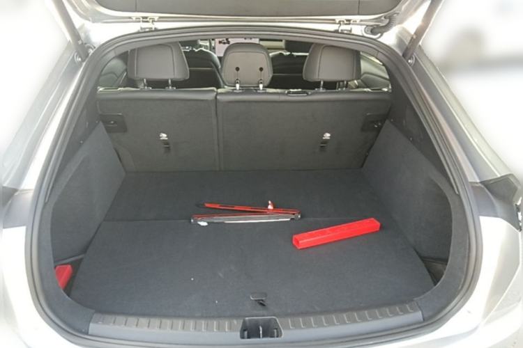 Used ONVO L60 2024 60 kWh Rear-Drive Version Trunk