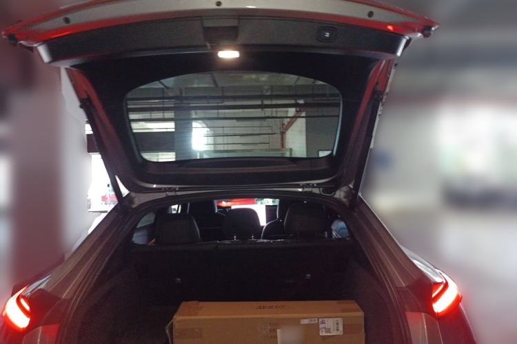 Used ONVO L60 2024 60 kWh Rear-Drive Version Trunk