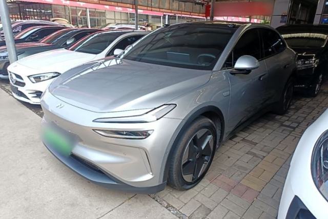 Used ONVO L60 2024 60 kWh Rear-Drive Version