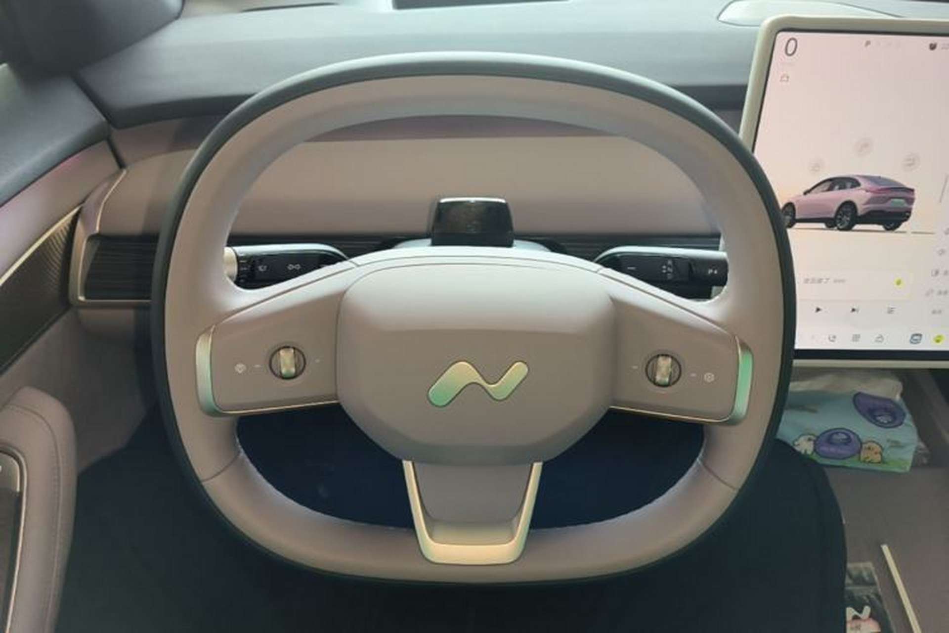 Used ONVO L60 2024 60 kWh Rear-Drive Version Steering Wheel