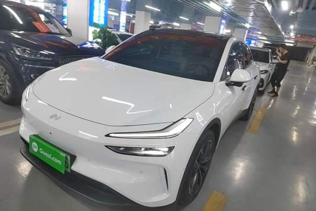 Used ONVO L60 2024 60 kWh Rear-Drive Version