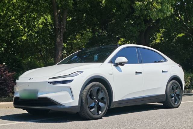 Used ONVO L60 2024 60 kWh Rear-Drive Version