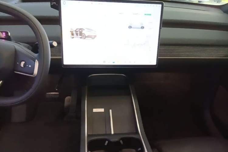 Used ONVO L60 2024 60 kWh All-Wheel Drive Audio And AC Panel