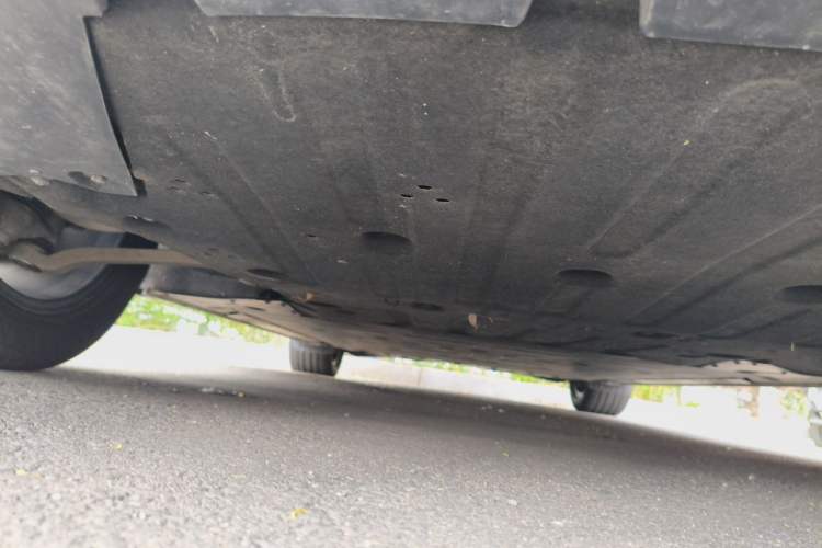 Used ONVO L60 2024 60 kWh Rear-Drive Version Chassis Front