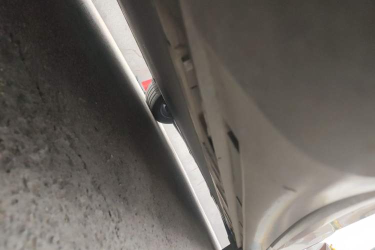 Used ONVO L60 2024 60 kWh Rear-Drive Version Chassis Front Left