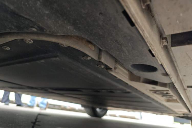 Used ONVO L60 2024 60 kWh Rear-Drive Version Chassis Front Left