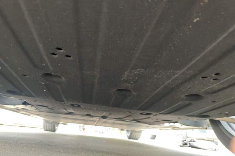 Used ONVO L60 2024 60 kWh Rear-Drive Version Chassis Front