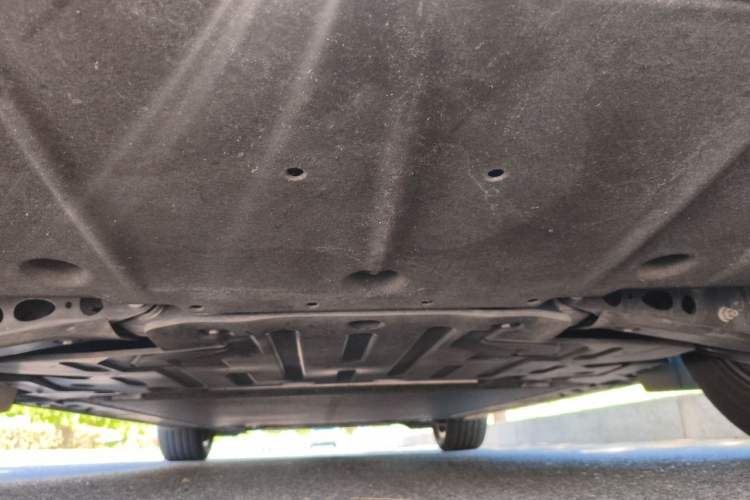 Used ONVO L60 2024 60 kWh Rear-Drive Version Chassis Rear