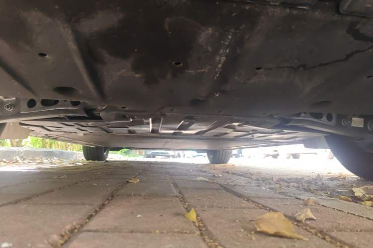 Used ONVO L60 2024 60 kWh Rear-Drive Version Chassis Rear