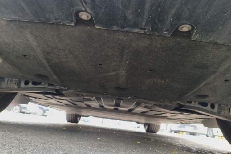 Used ONVO L60 2024 60 kWh Rear-Drive Version Chassis Rear