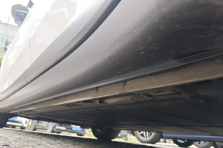 Used ONVO L60 2024 60 kWh Rear-Drive Version Chassis Rear Left