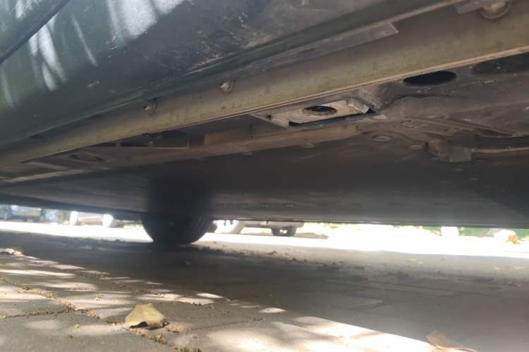 Used ONVO L60 2024 60 kWh Rear-Drive Version Chassis Rear Left