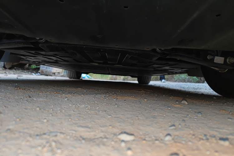 Used ONVO L60 2024 60 kWh Rear-Drive Version Chassis Rear
