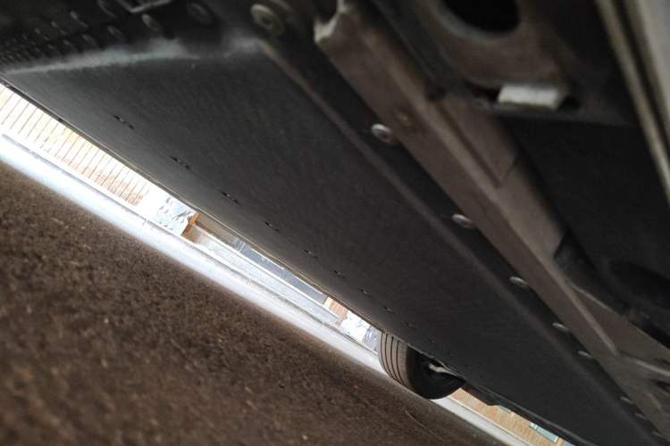 Used ONVO L60 2024 60 kWh Rear-Drive Version Chassis Rear Right
