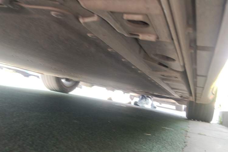 Used ONVO L60 2024 60 kWh Rear-Drive Version Chassis Rear Right