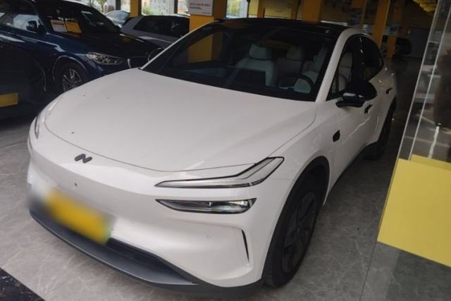 Used ONVO L60 2024 85 kWh Rear-Drive Version