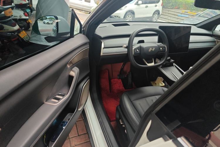Used ONVO L60 2024 60 kWh All-Wheel Drive Driver Seat