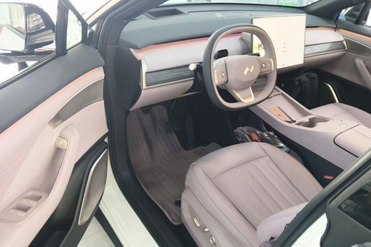 Used ONVO L60 2024 60 kWh Rear-Drive Version Driver Seat