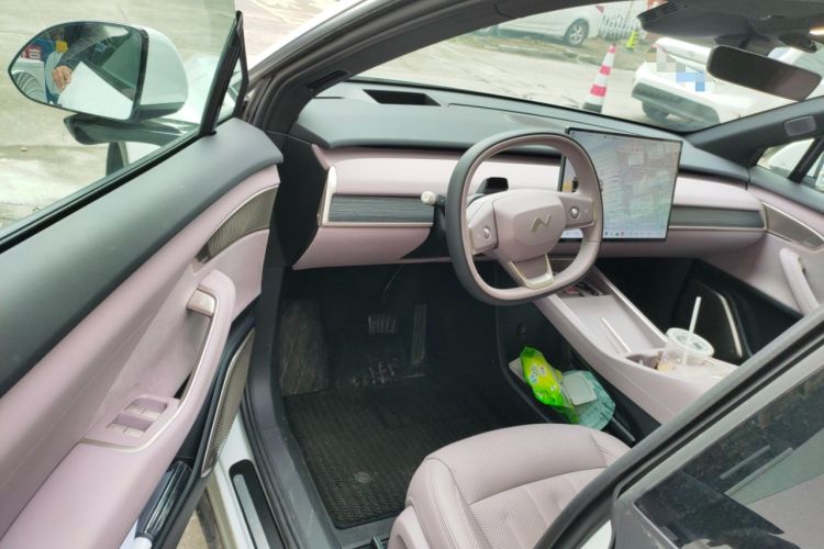 Used ONVO L60 2024 60 kWh Rear-Drive Version Driver Seat