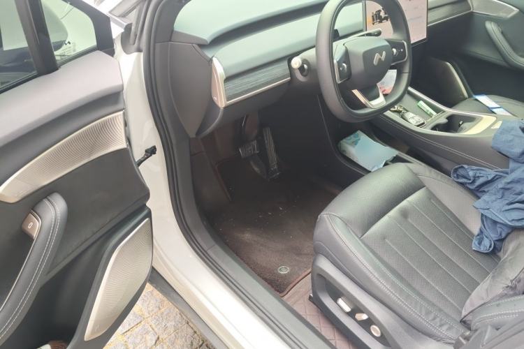 Used ONVO L60 2024 60 kWh Rear-Drive Version Driver Seat