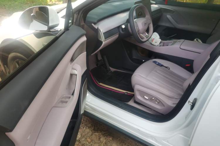Used ONVO L60 2024 60 kWh Rear-Drive Version Driver Seat