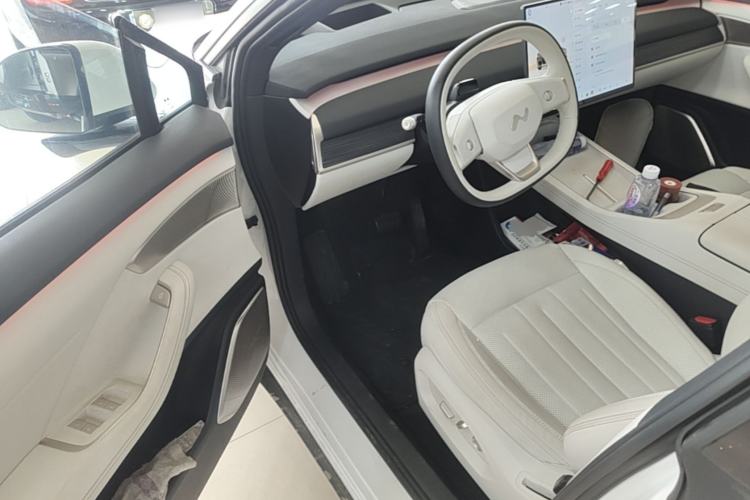 Used ONVO L60 2024 60 kWh Rear-Drive Version Driver Seat
