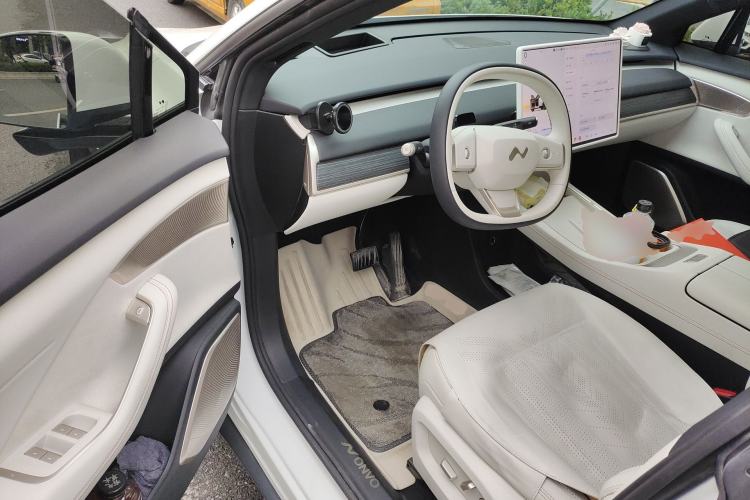 Used ONVO L60 2024 60 kWh Rear-Drive Version Driver Seat