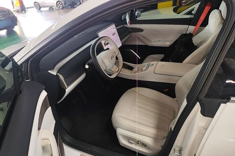 Used ONVO L60 2024 60 kWh Rear-Drive Version Driver Seat