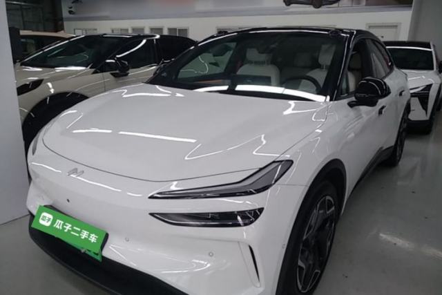 Used ONVO L60 2024 60 kWh Rear-Drive Version