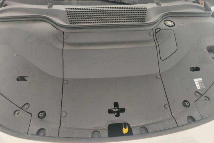 Used ONVO L60 2024 60 kWh All-Wheel Drive Engine Bay