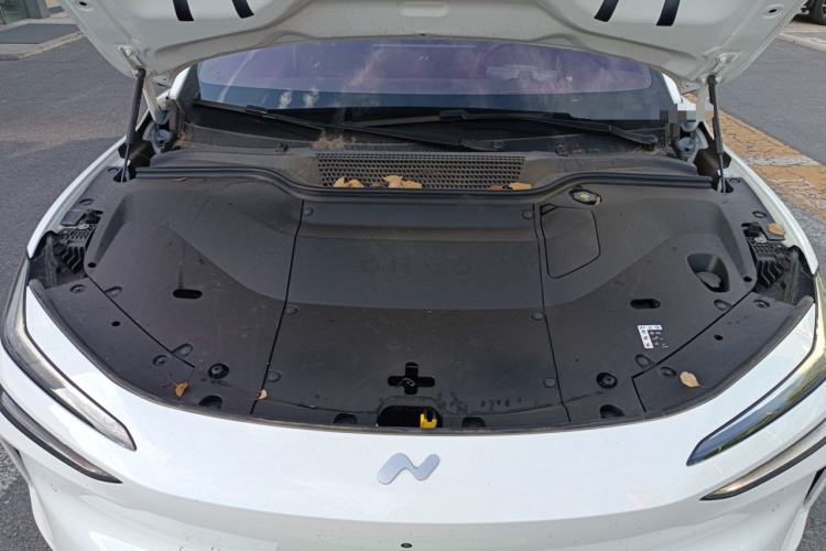 Used ONVO L60 2024 60 kWh Rear-Drive Version Engine Bay