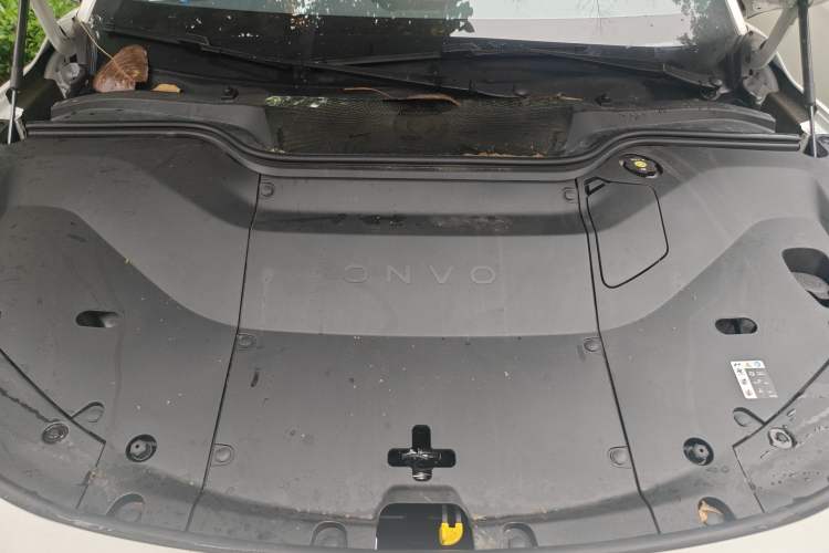 Used ONVO L60 2024 60 kWh Rear-Drive Version Engine Bay
