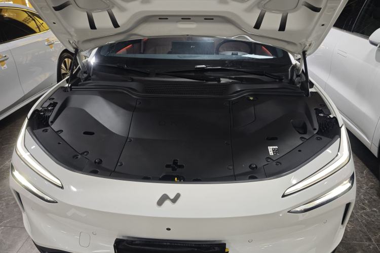 Used ONVO L60 2024 60 kWh Rear-Drive Version Engine Bay