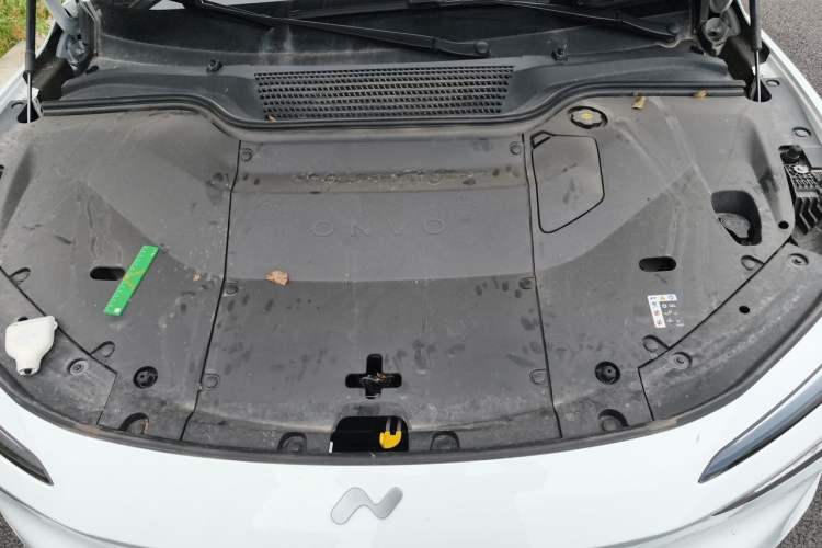 Used ONVO L60 2024 60 kWh Rear-Drive Version Engine Bay