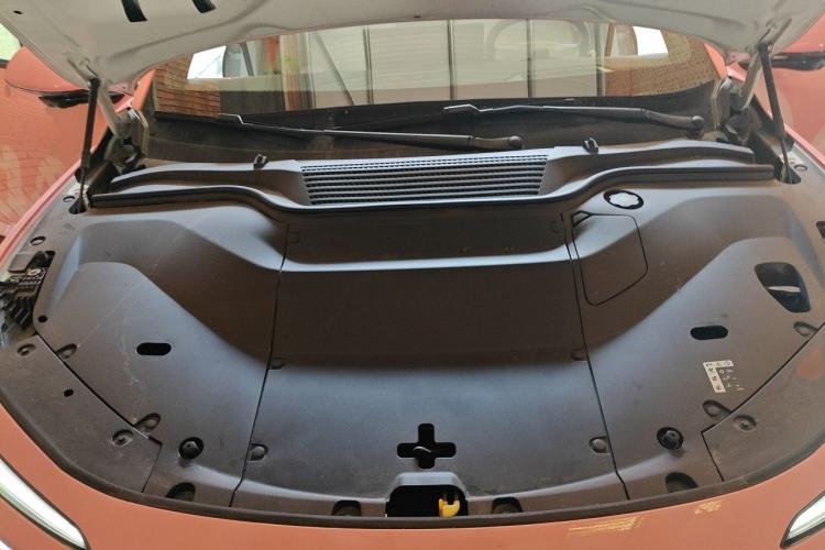 Used ONVO L60 2024 60 kWh Rear-Drive Version Engine Bay