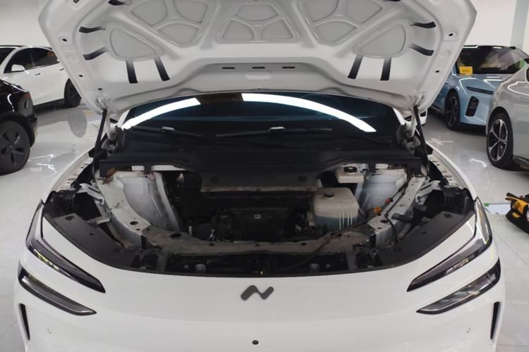 Used ONVO L60 2024 85 kWh Rear-Drive Version Engine Bay