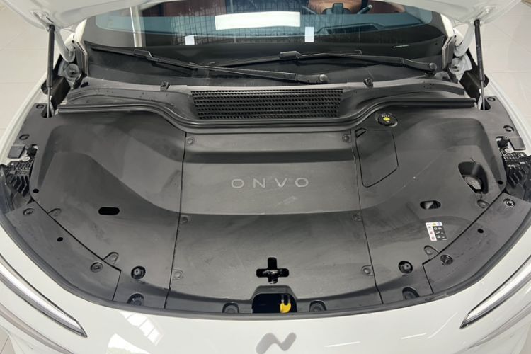 Used ONVO L60 2024 60 kWh Rear-Drive Version Engine Bay