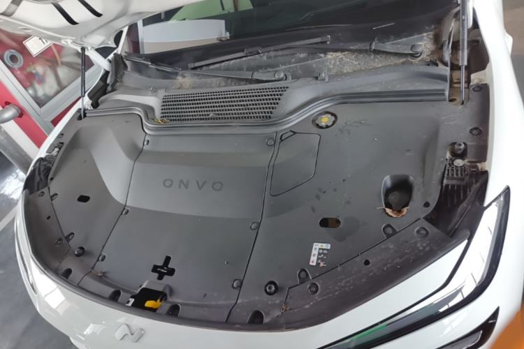 Used ONVO L60 2024 60 kWh Rear-Drive Version Engine Bay